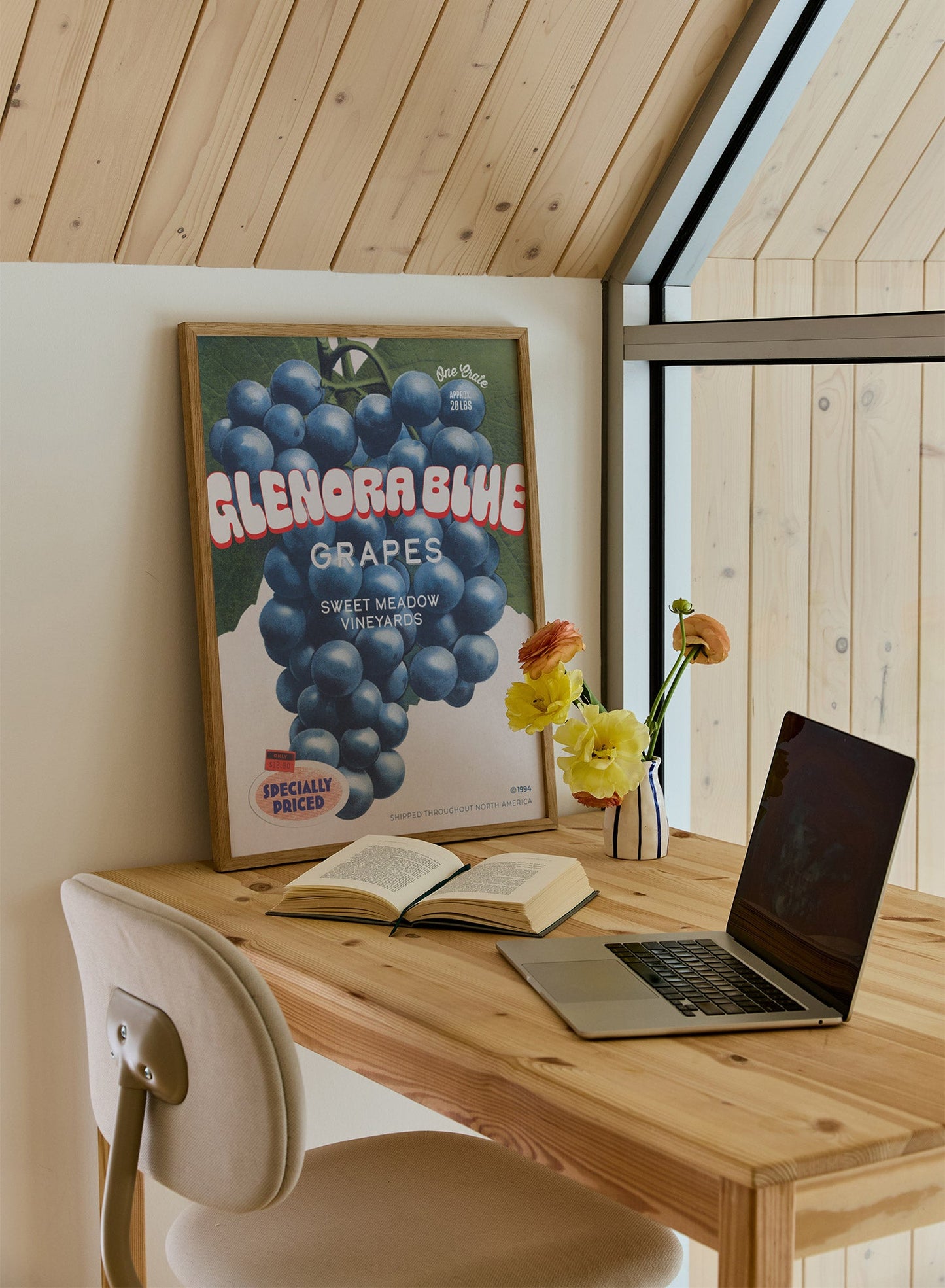 Vintage Glenora Grapes, Poster